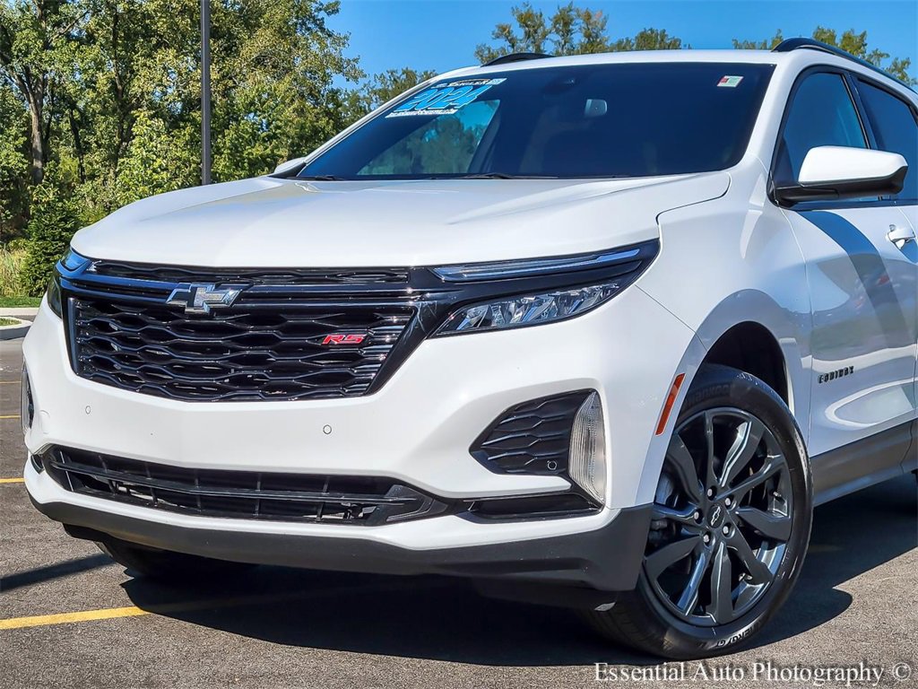 Used 2024 Chevrolet Equinox RS image 2