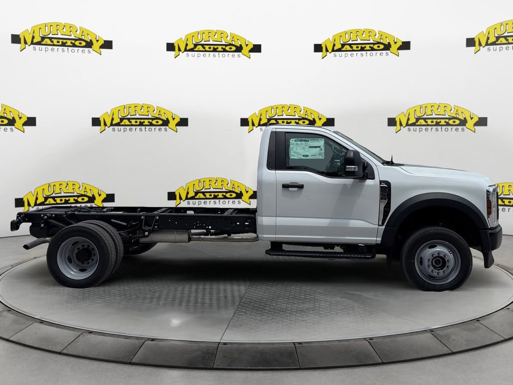 New 2026 Ford F550 4x4 Regular Cab Super Duty image 7