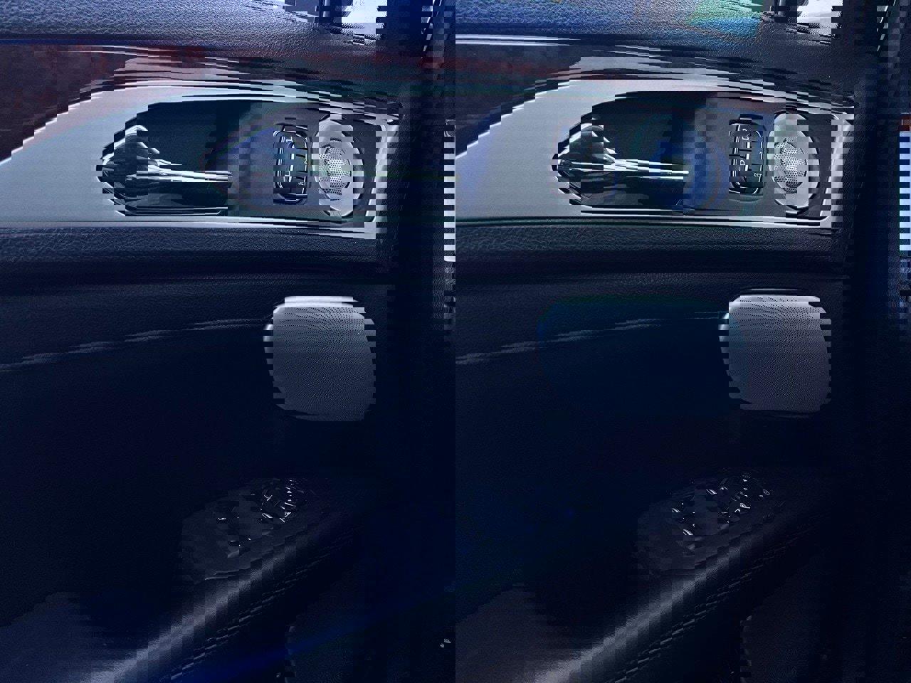 Used 2019 Lincoln MKZ Reserve w/ Luxury Package image 22