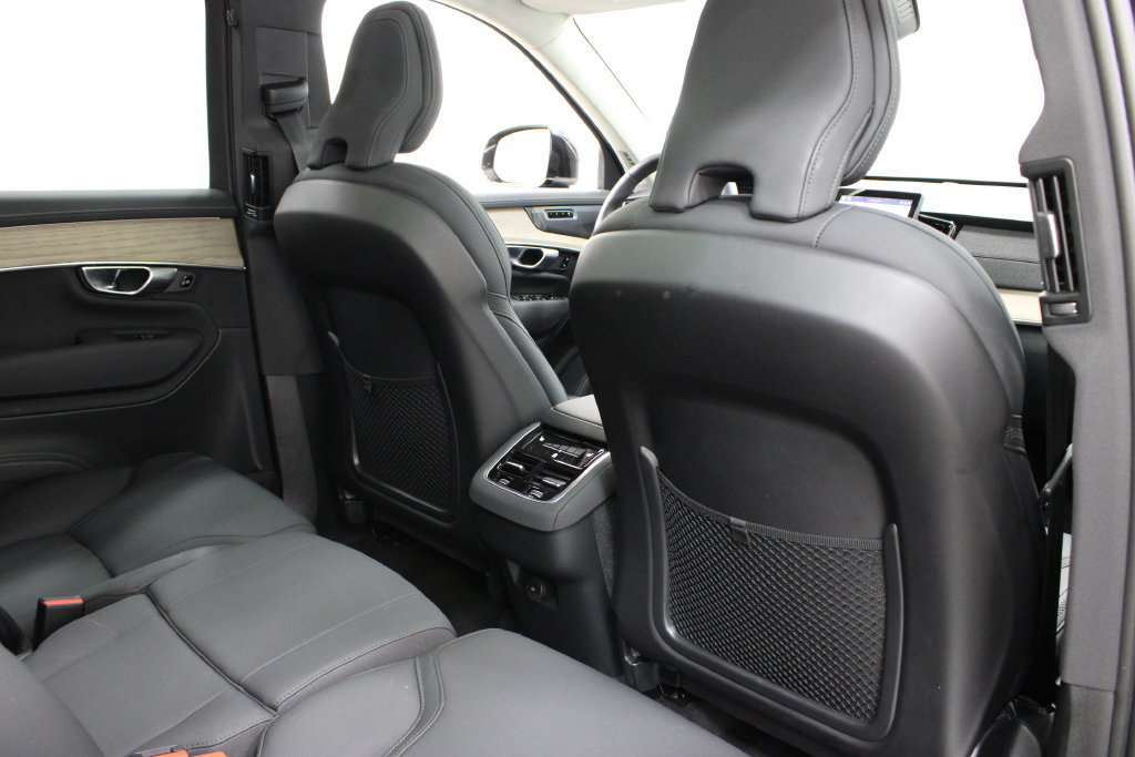 Used 2026 Volvo XC90 B6 Plus AWD/4WD image 24
