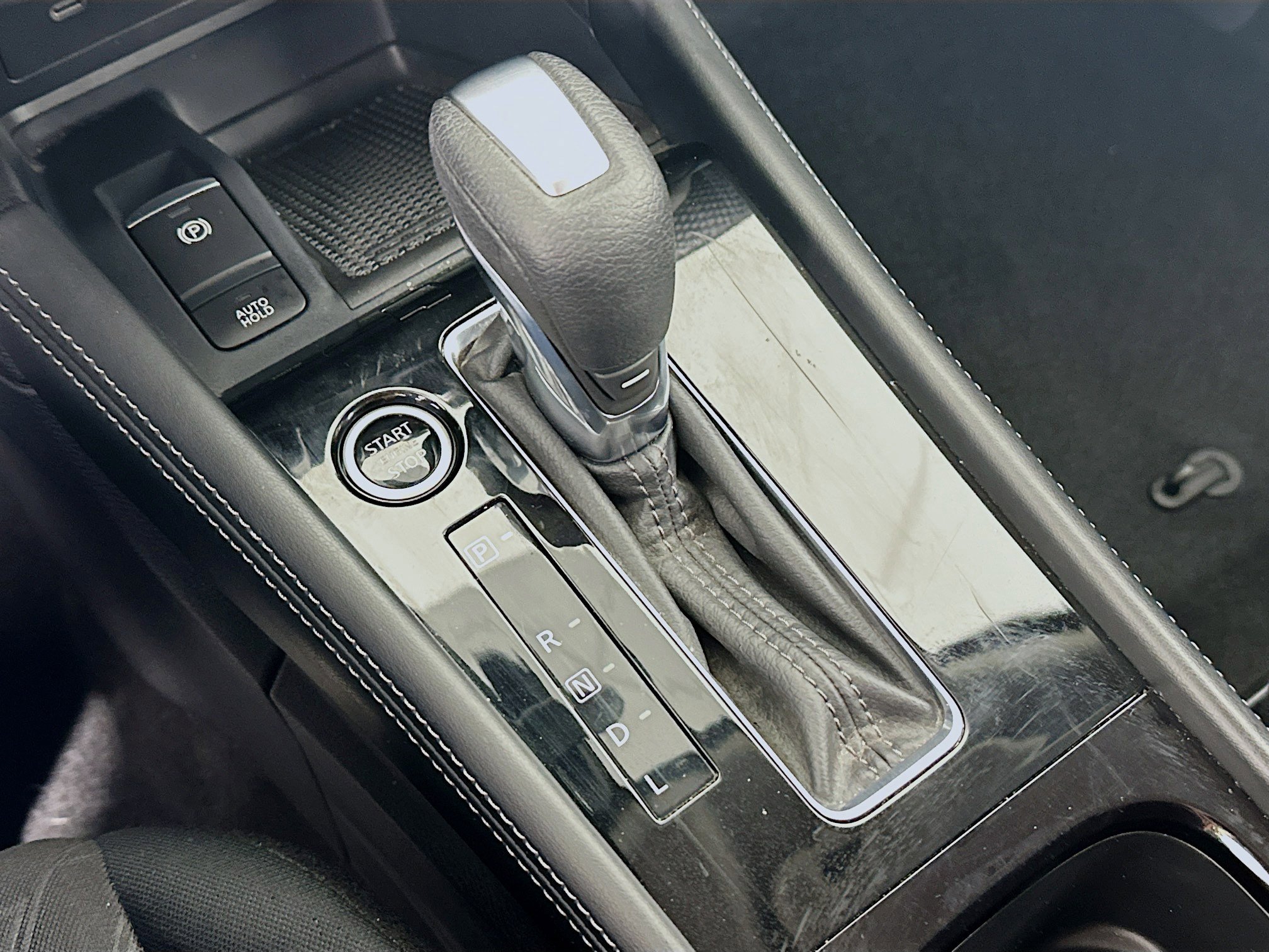 Used 2023 Nissan Kicks SV image 22