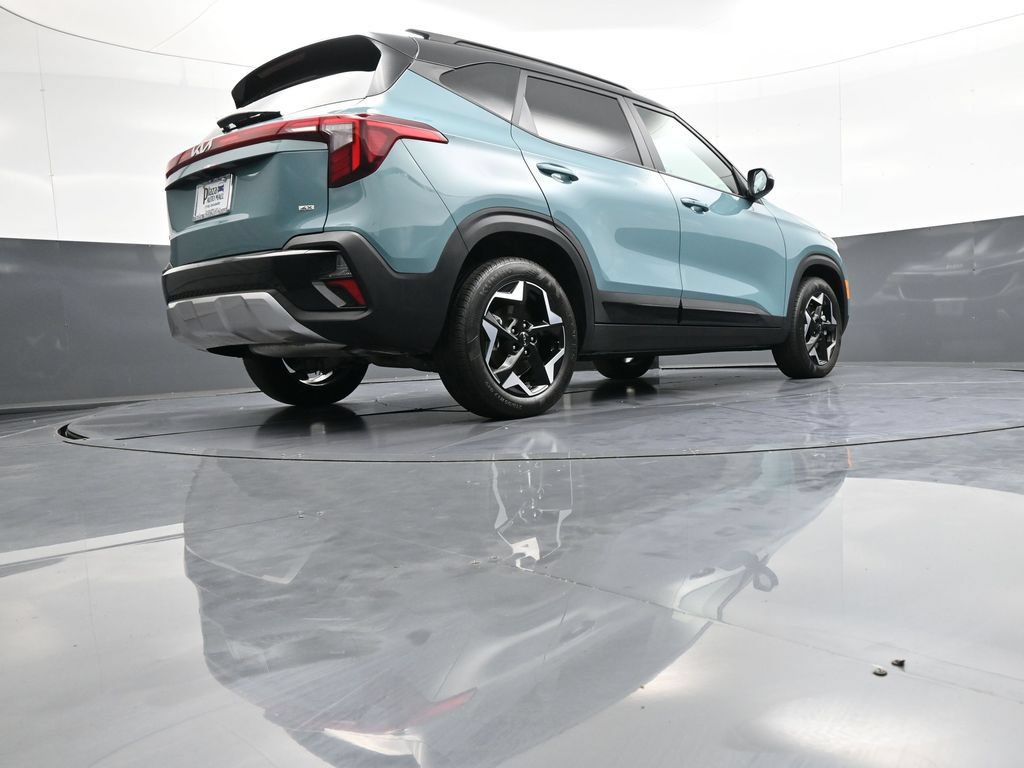 Certified 2025 Kia Seltos S AWD/4WD image 29