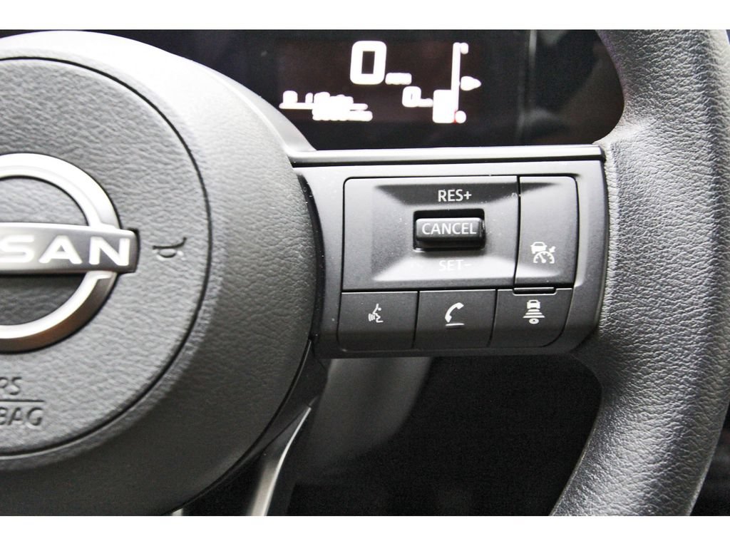 Used 2026 Nissan Kicks SV FWD image 18