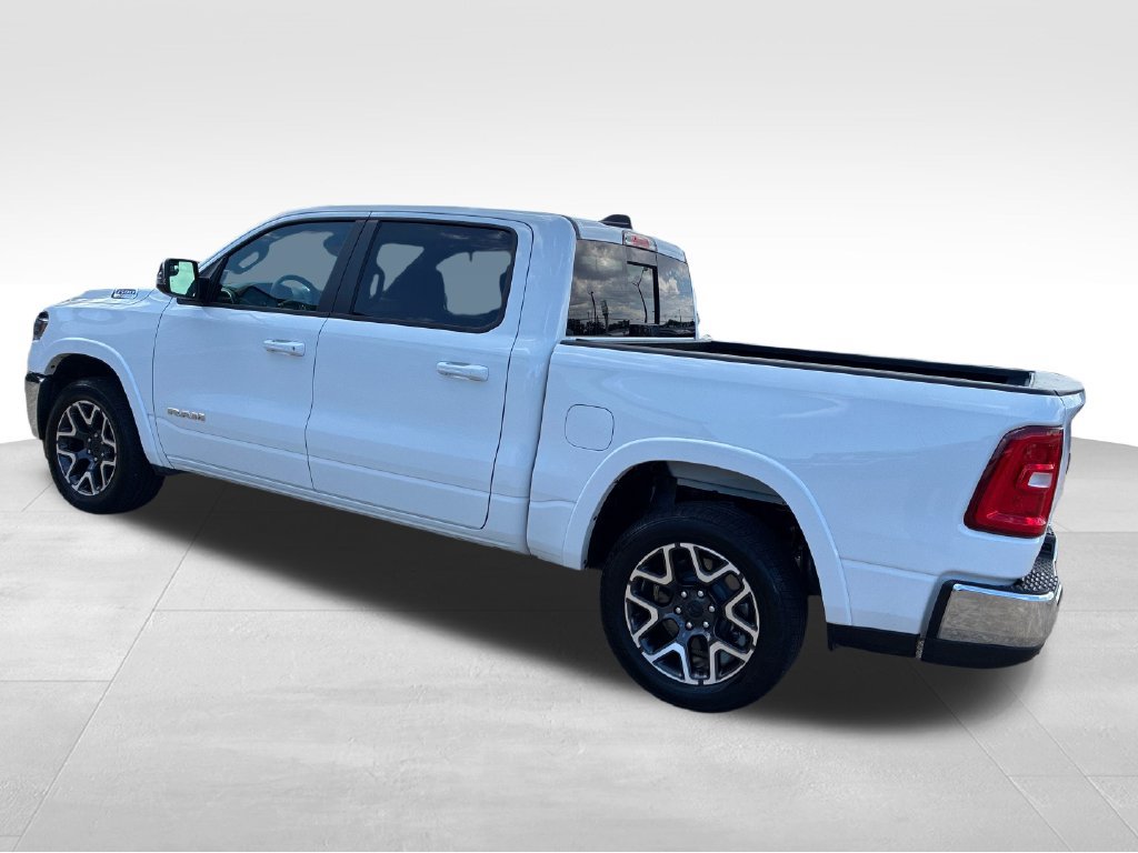 Used 2026 RAM 1500 Laramie AWD/4WD image 3