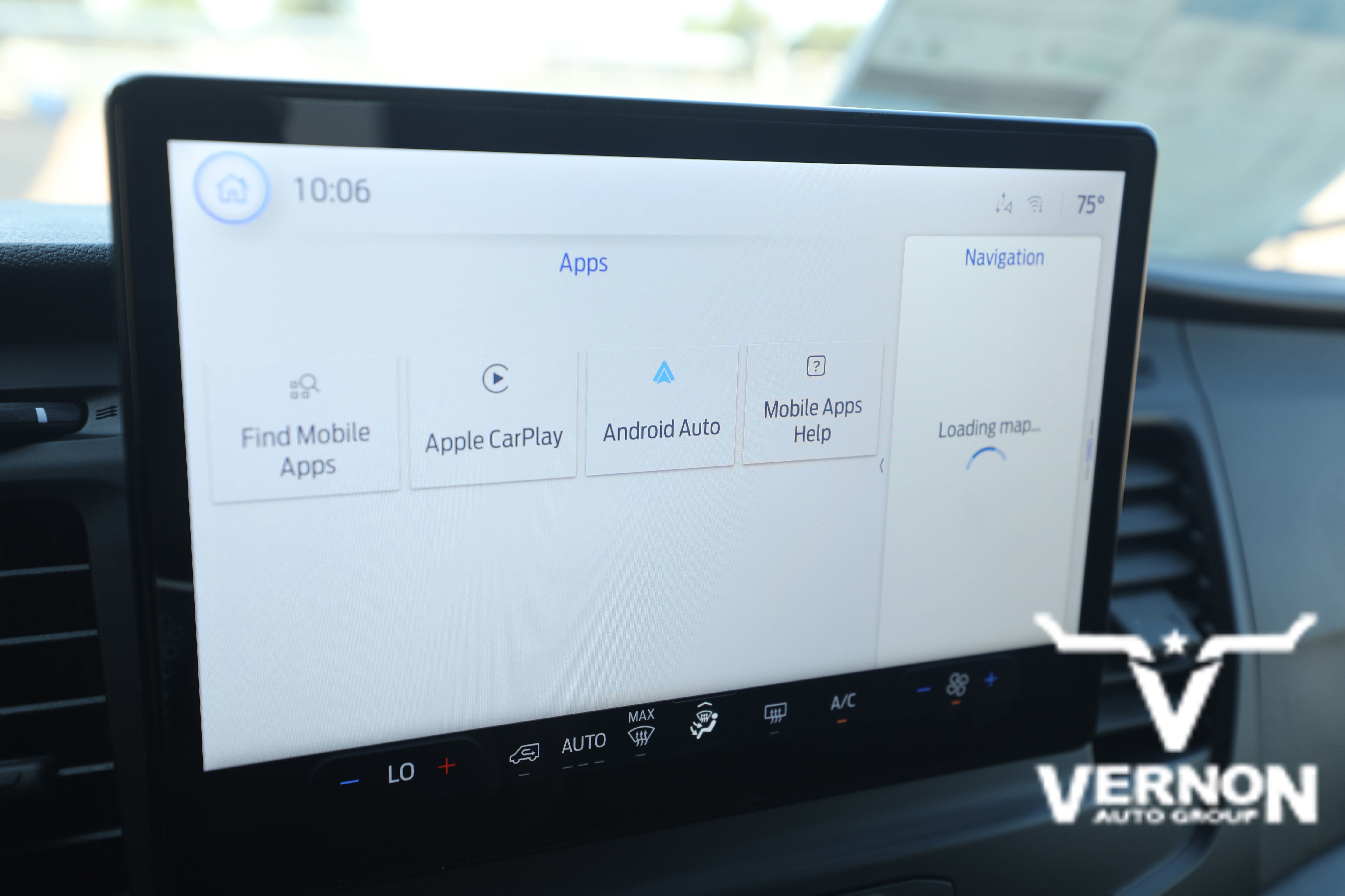 New 2025 Ford Transit 250 148 Medium Roof w/ Load Area Protection Package image 24