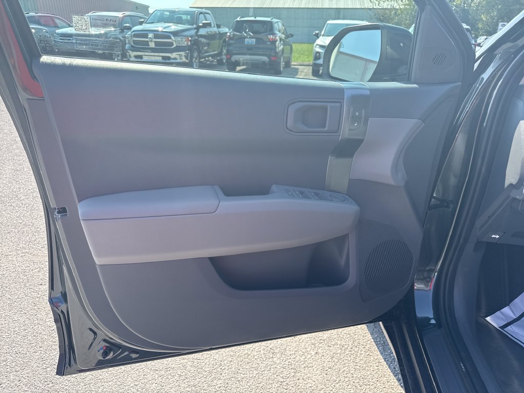 New 2027 Kia EV3 Wind AWD/4WD image 12