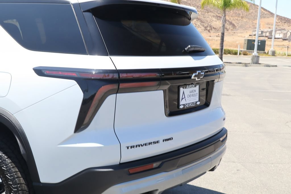 New 2027 Chevrolet Traverse Z71 AWD/4WD image 13