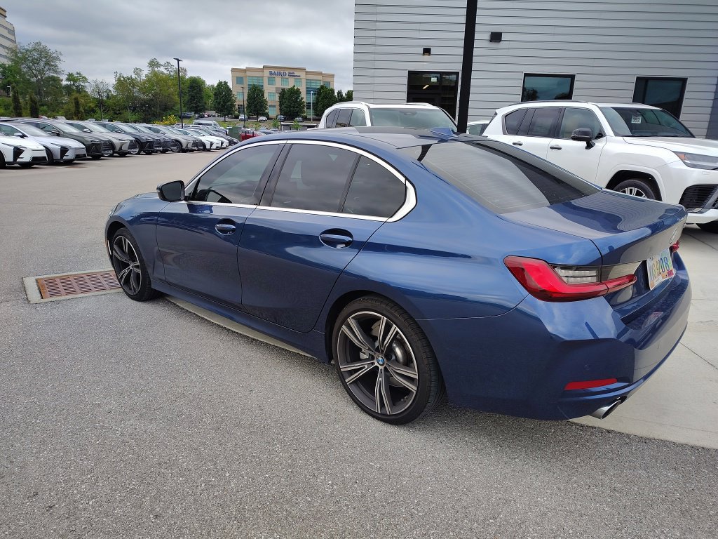 Used 2024 BMW 330i Sedan w/ Convenience Package RWD image 6