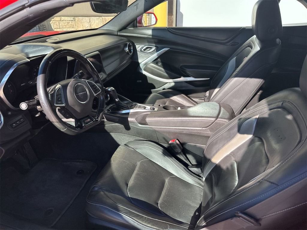 Used 2019 Chevrolet Camaro SS image 5