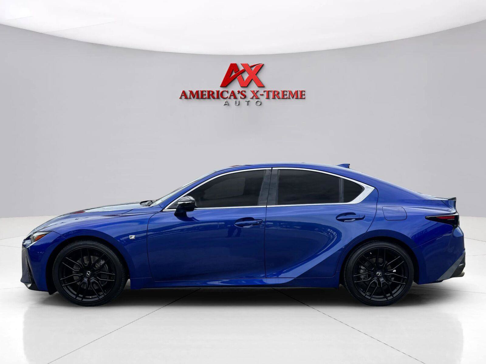 Used 2021 Lexus IS 350 F Sport w/ Dynamic Handling Package RWD image 2