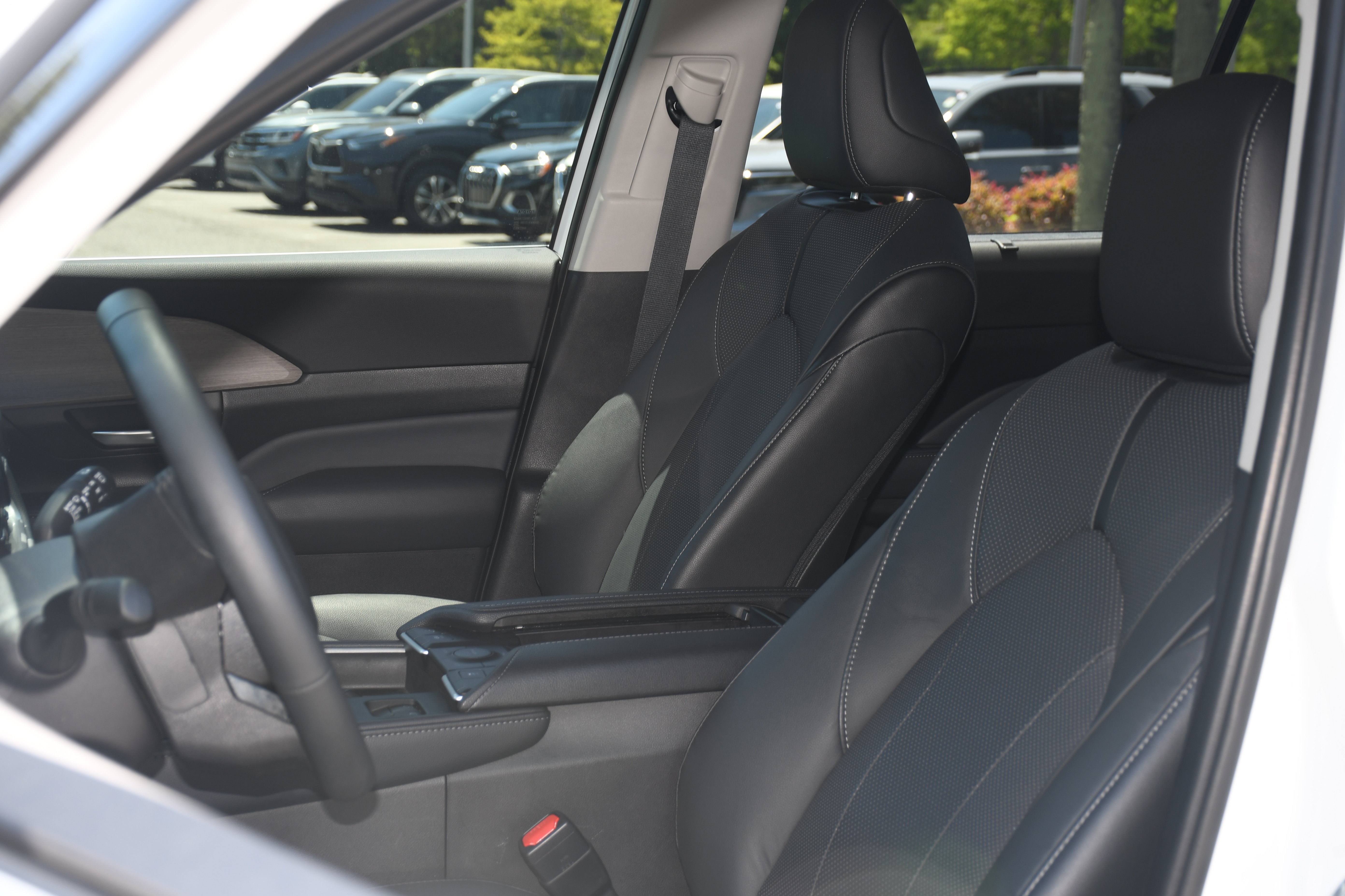 Certified 2025 Toyota Grand Highlander AWD Hybrid image 12