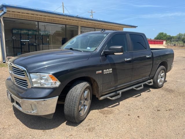 Used 2017 RAM 1500 Lone Star RWD image 2