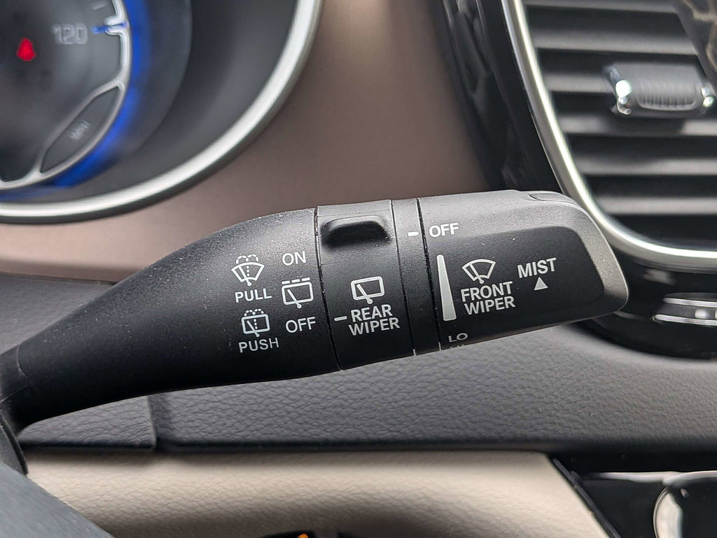 Certified 2022 Chrysler Voyager LX FWD image 26