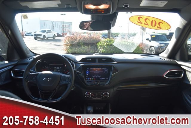 Certified 2022 Chevrolet TrailBlazer RS w/ Convenience Package FWD image 3