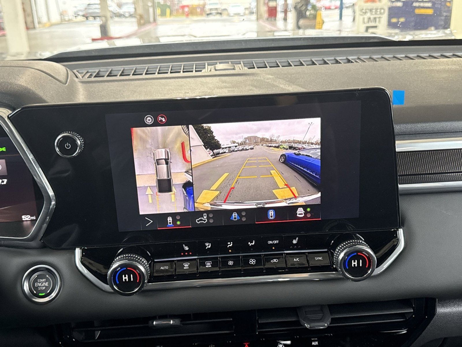 New 2026 GMC Canyon Elevation w/ Convenience Package image 19