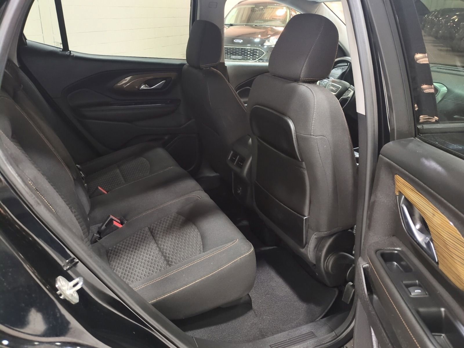 Used 2019 GMC Terrain SLE FWD image 11