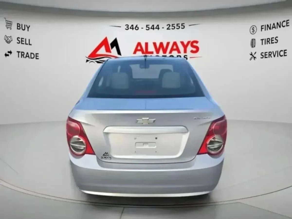 Used 2013 Chevrolet Sonic LS FWD image 25
