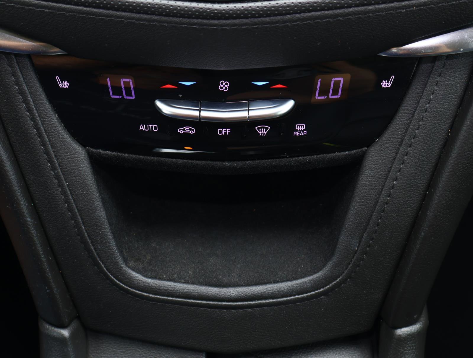 Used 2019 Cadillac XT5 Luxury FWD image 29