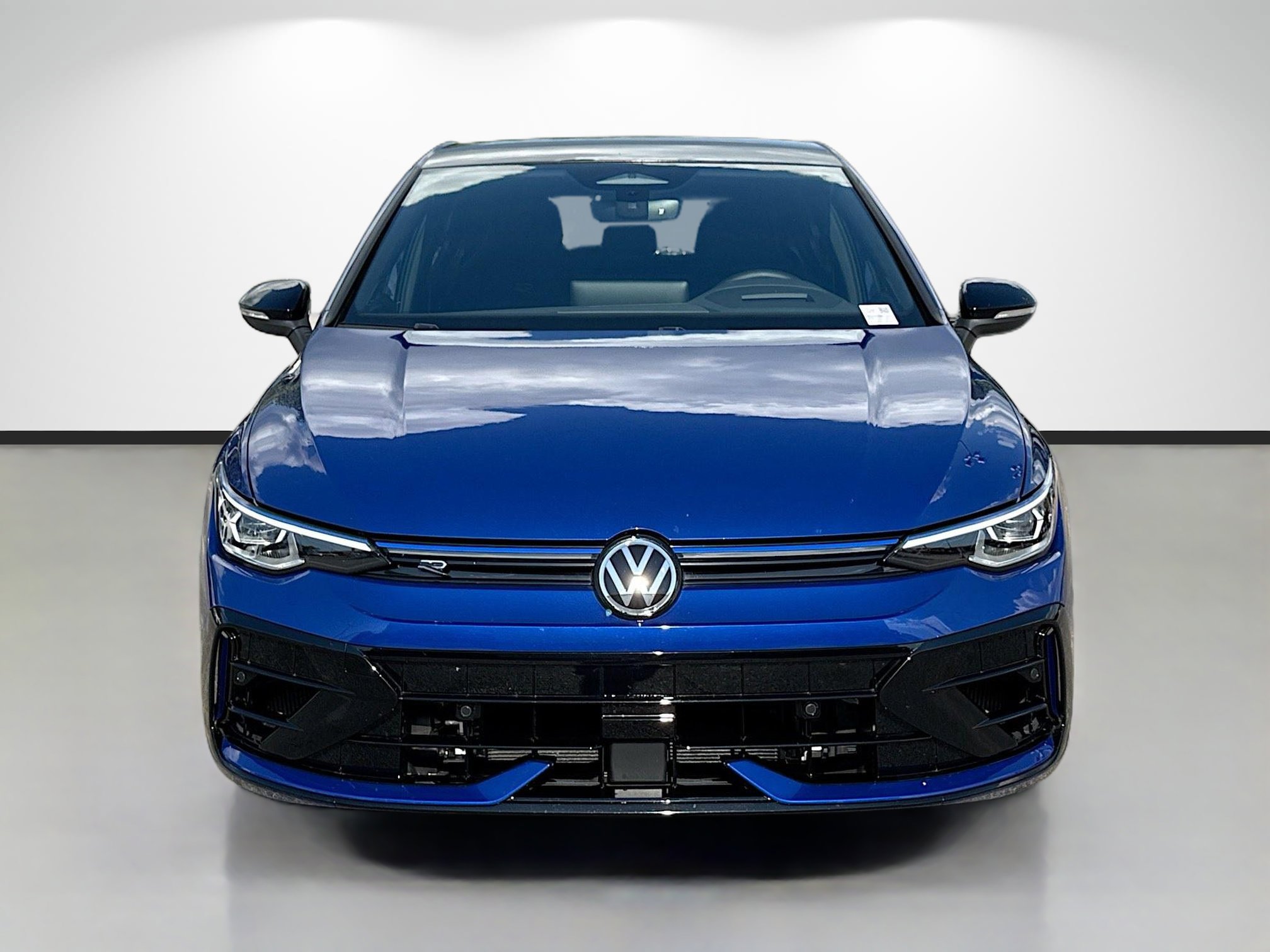 Used 2026 Volkswagen Golf AWD/4WD image 8