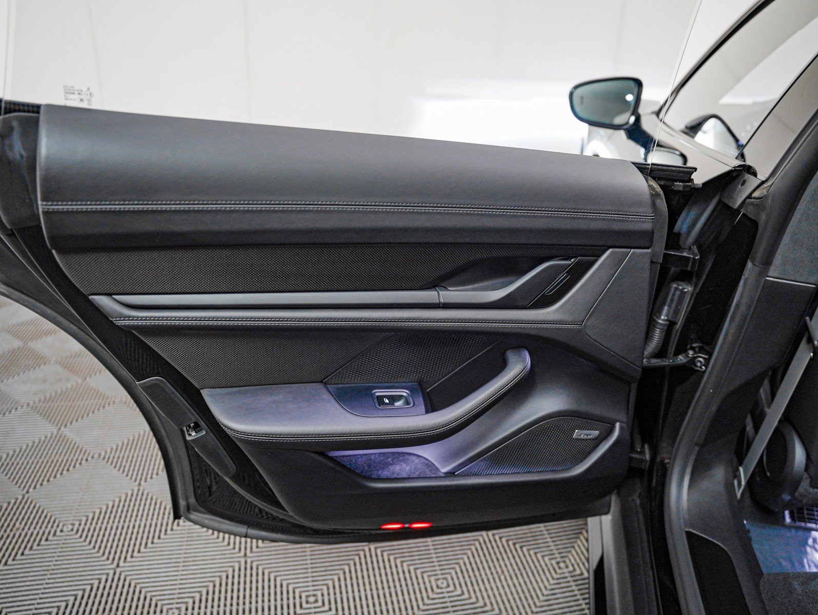 Certified 2024 Porsche Taycan GTS w/ Premium Package (P6U) image 26