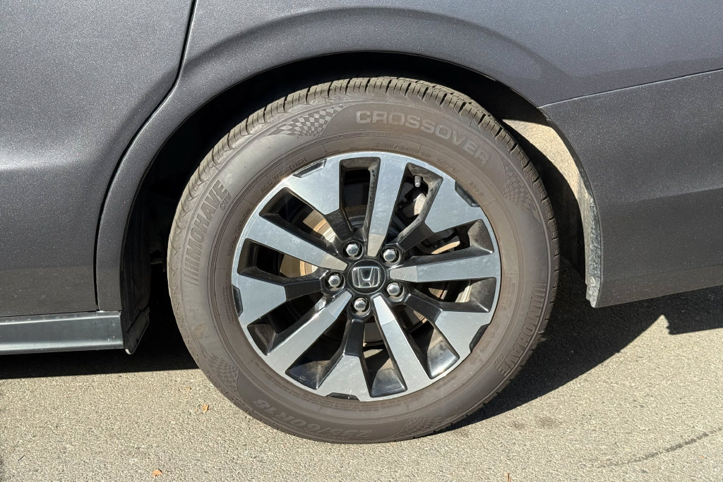 Used 2025 Honda Odyssey EX-L image 8