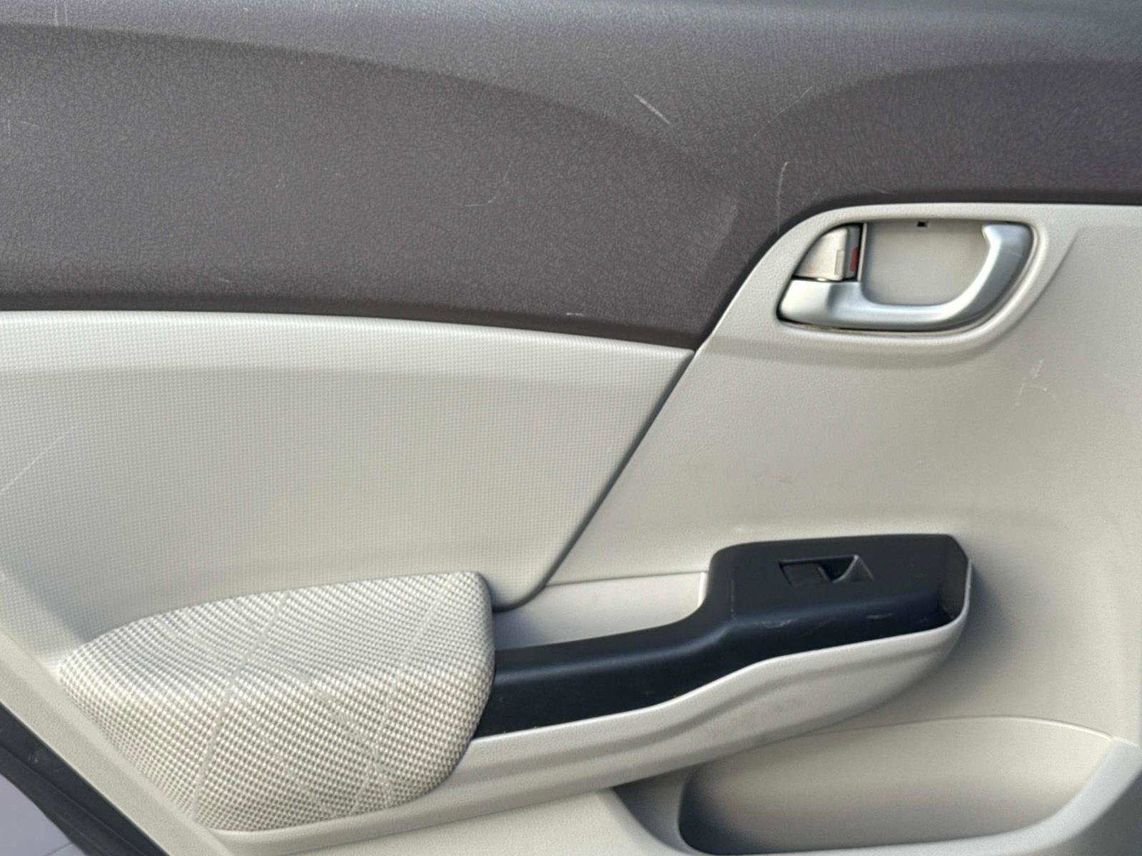 Used 2012 Honda Civic LX image 12