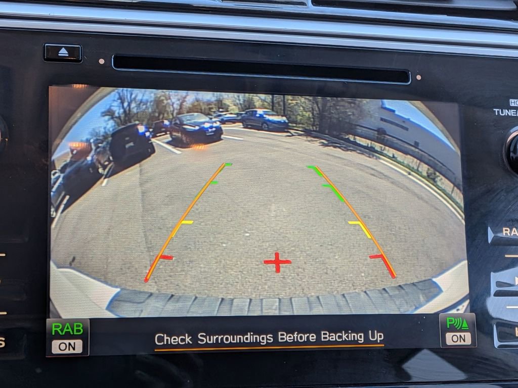 Used 2019 Subaru Outback 3.6R Touring AWD/4WD image 23