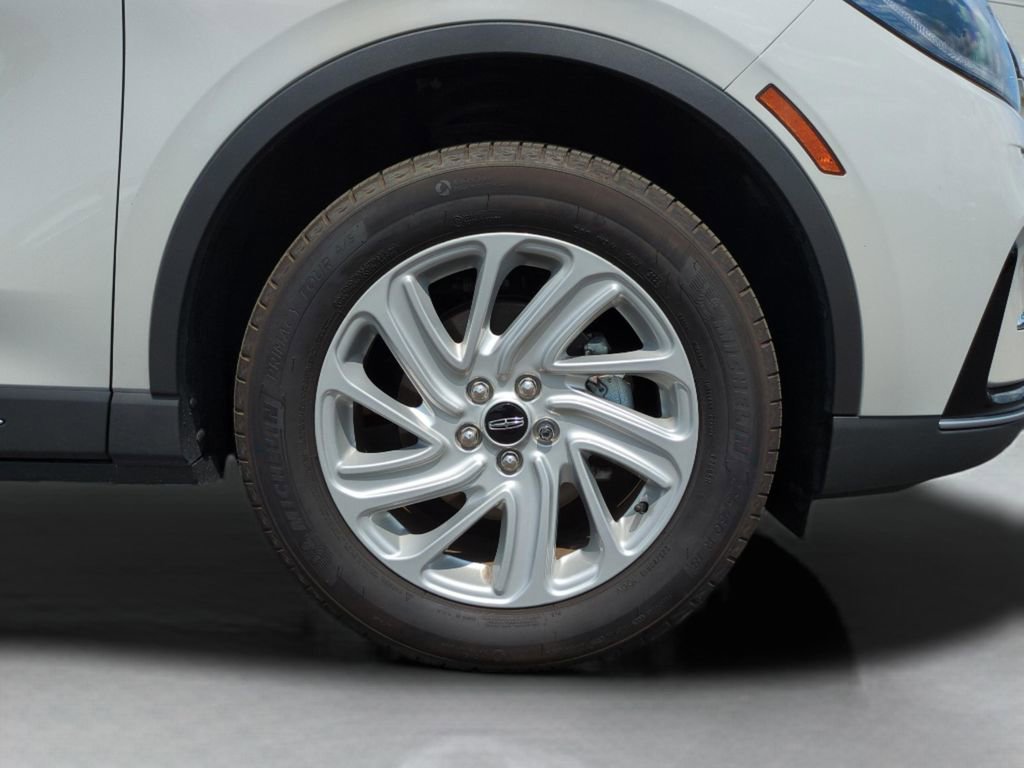 Used 2023 Lincoln Corsair FWD image 10