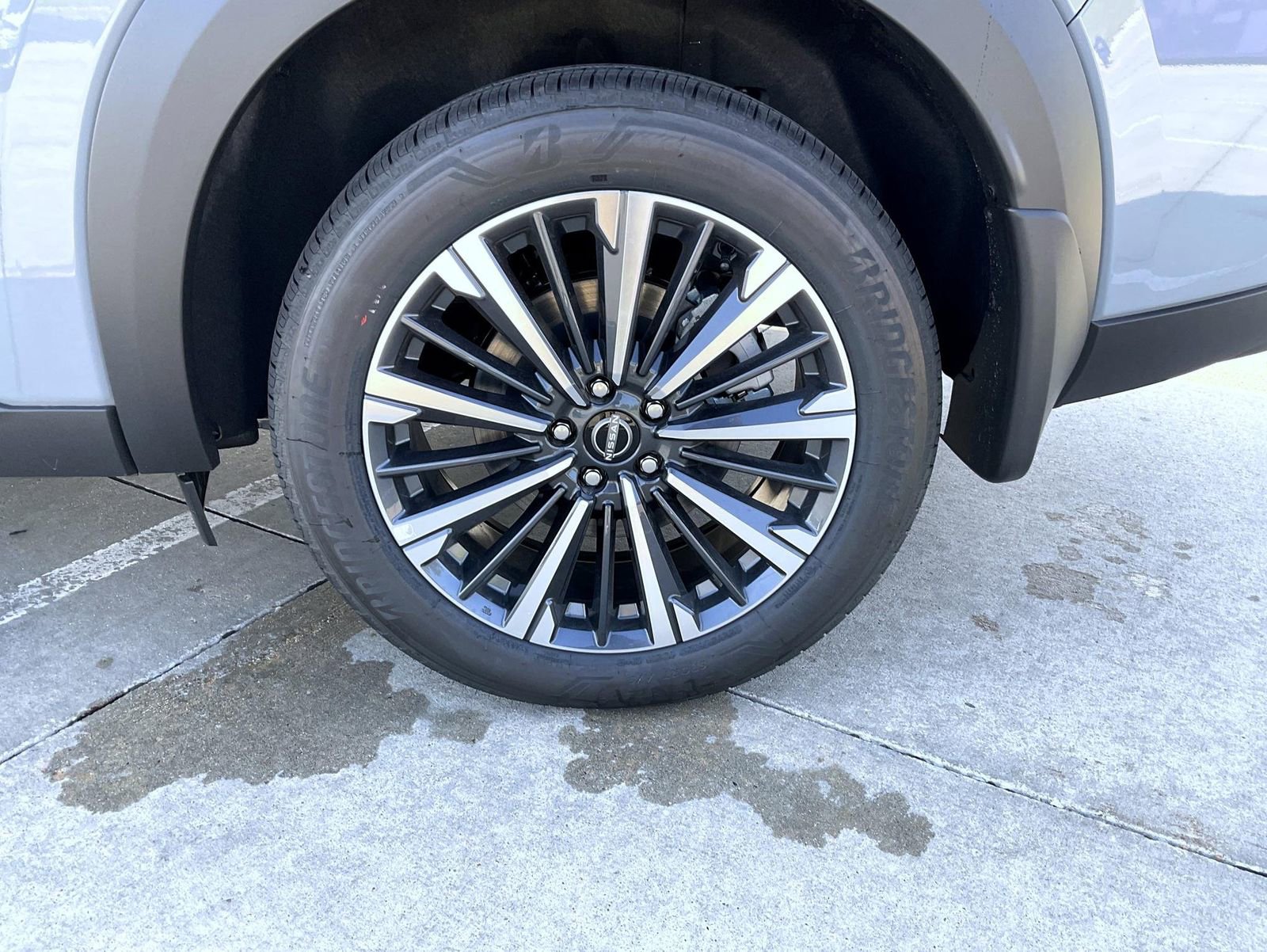 New 2026 Nissan Pathfinder Platinum w/ Cargo Package AWD/4WD image 24