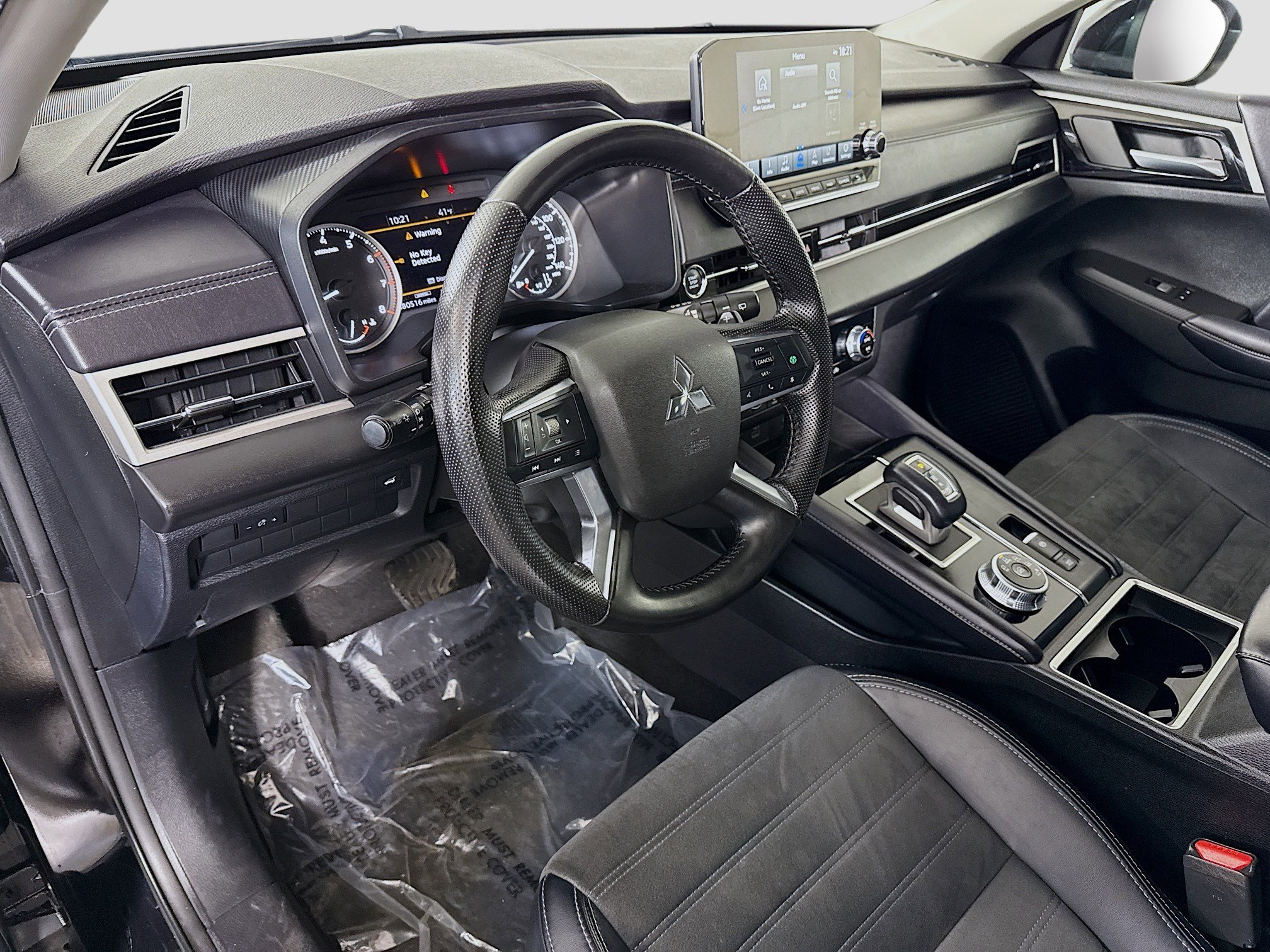 Used 2024 Mitsubishi Outlander SE Black Edition image 23