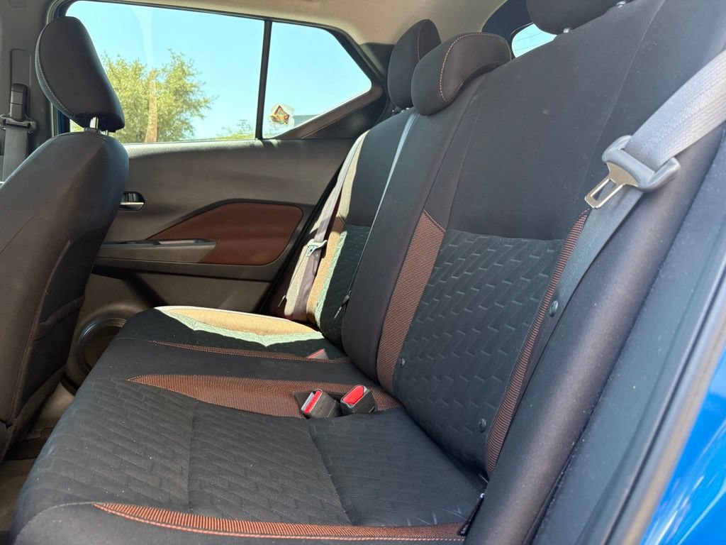 Used 2023 Nissan Kicks SR FWD image 11