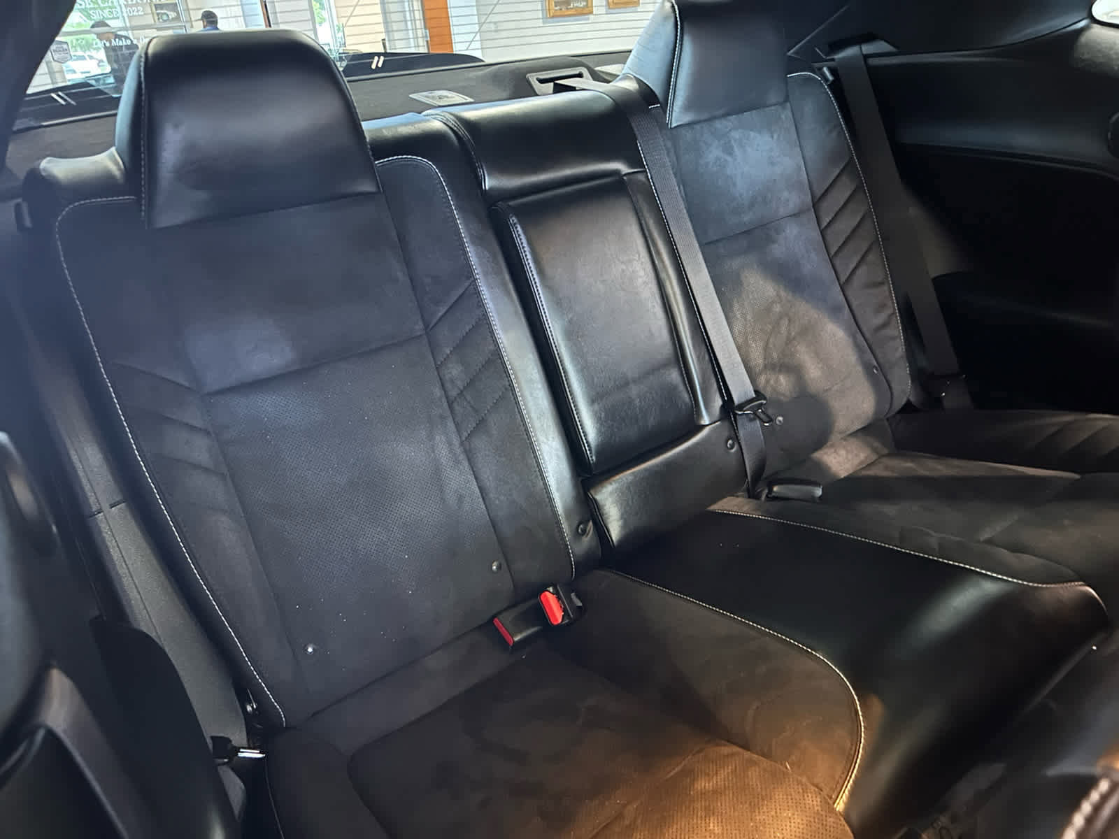 Used 2022 Dodge Challenger SRT Hellcat w/ Plus Package RWD image 26