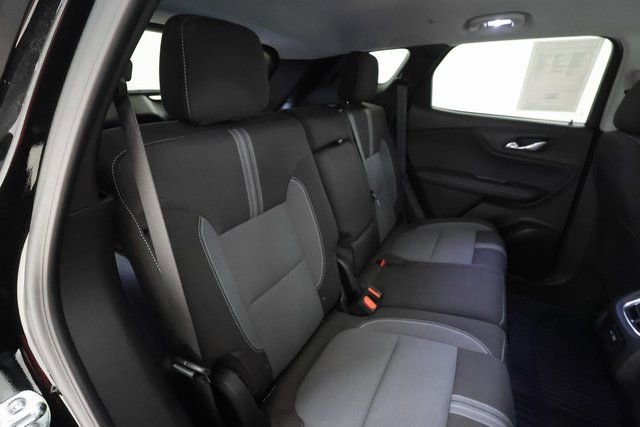 Used 2025 Chevrolet Blazer LT w/ Convenience Package image 18