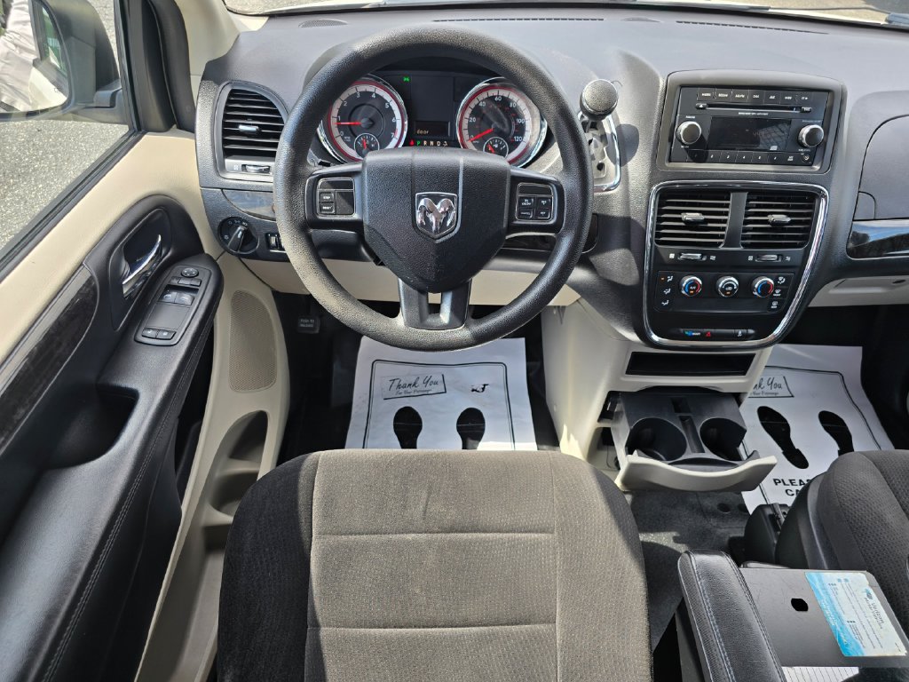 Used 2013 RAM C/V Tradesman FWD image 14