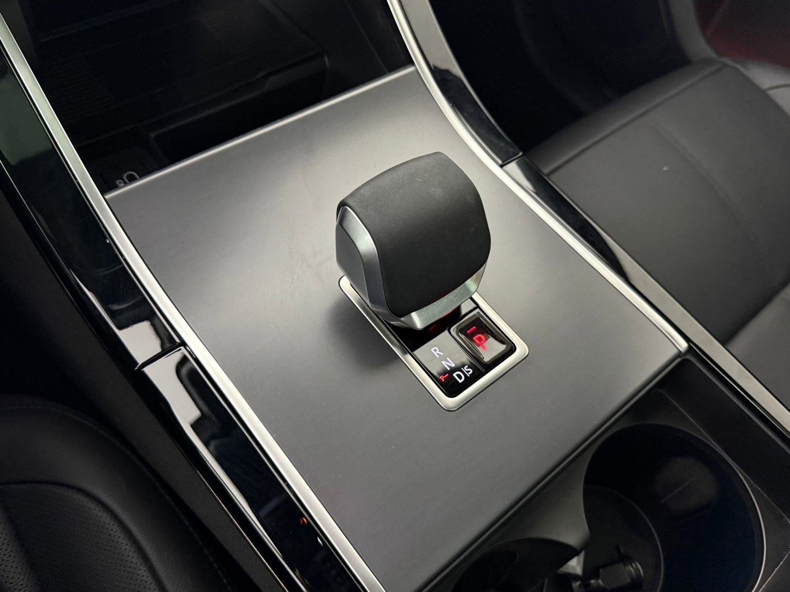 Certified 2026 Land Rover Range Rover Velar S image 29