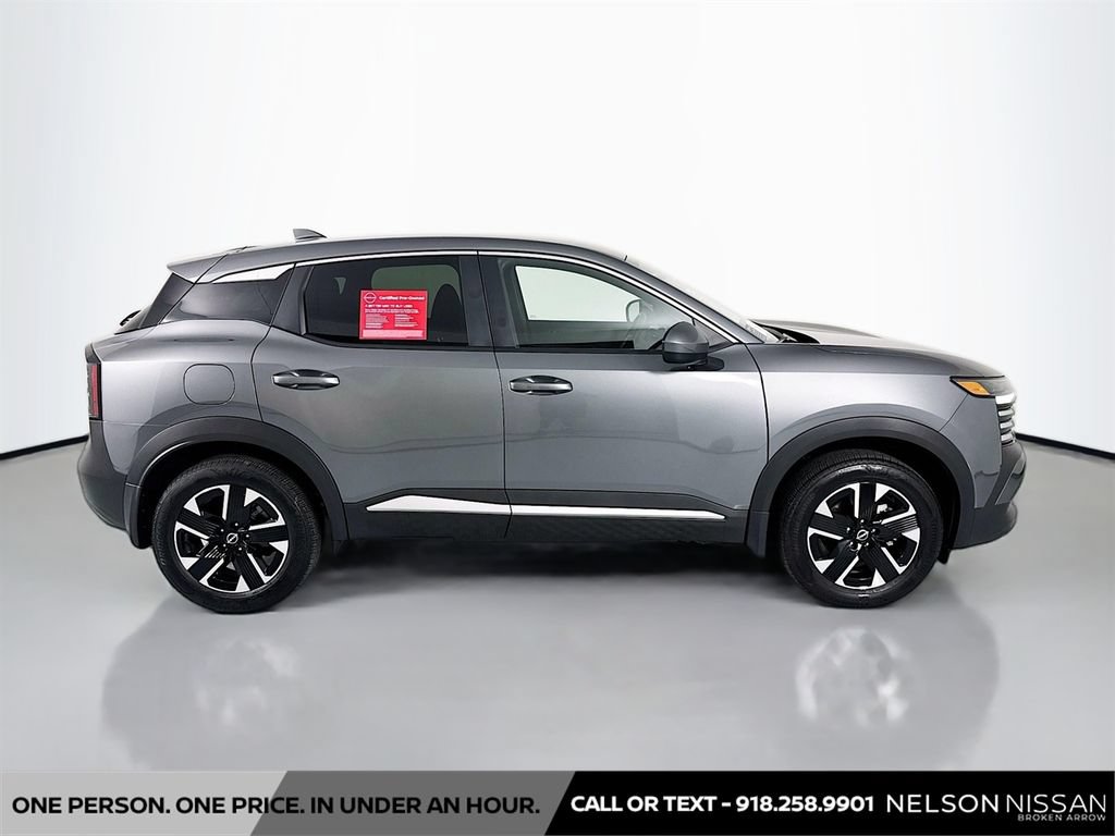 Certified 2025 Nissan Kicks SV AWD/4WD image 4