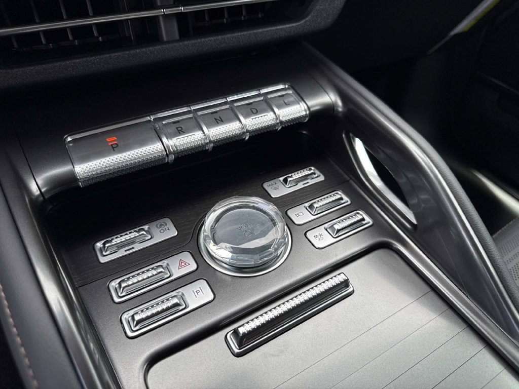 New 2026 Lincoln Nautilus Reserve AWD/4WD image 29