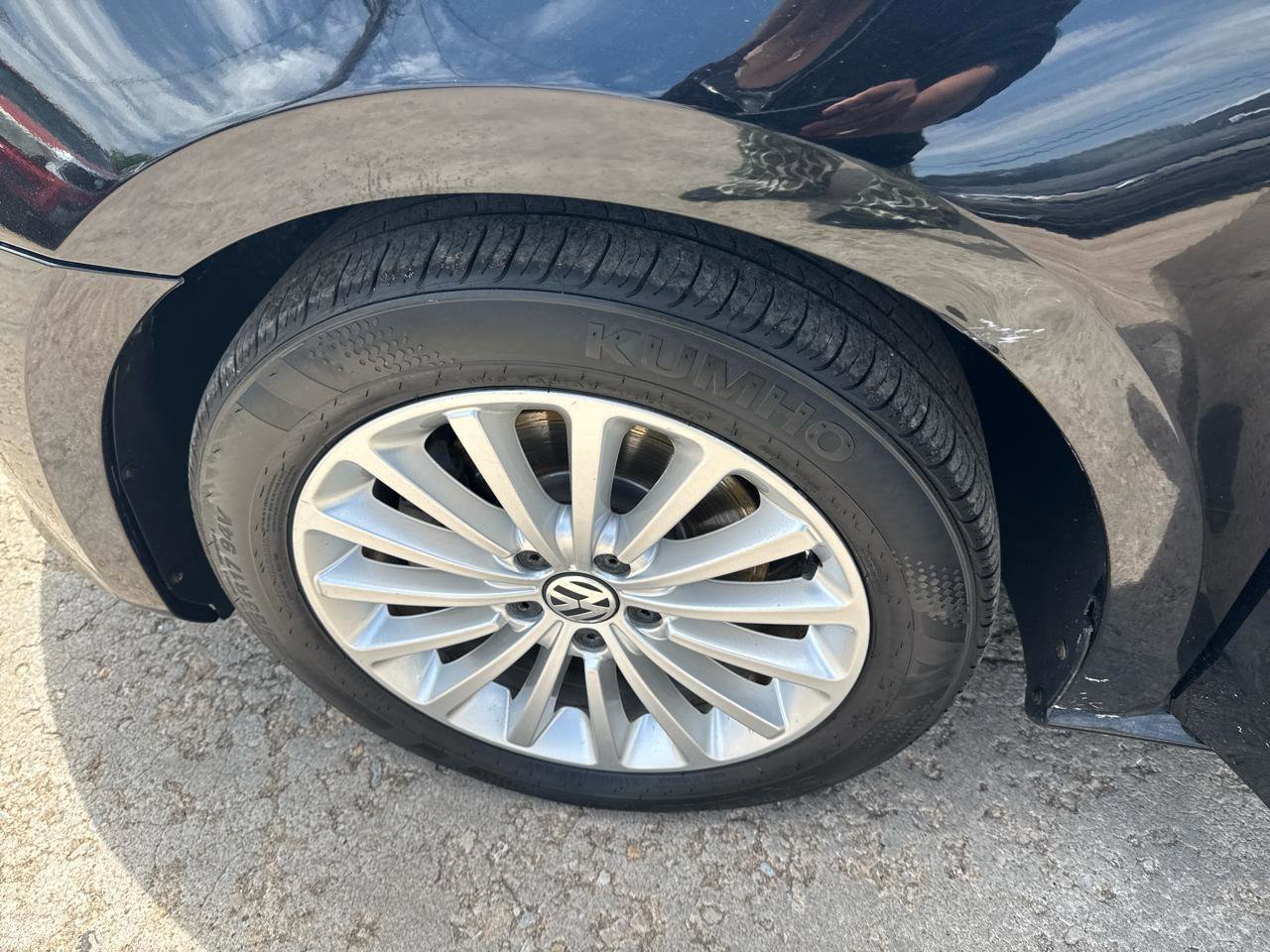 Used 2015 Volkswagen Passat TDI SE FWD image 30