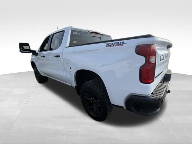 Used 2024 Chevrolet Silverado 1500 LT Trail Boss w/ Convenience Package II AWD/4WD image 32