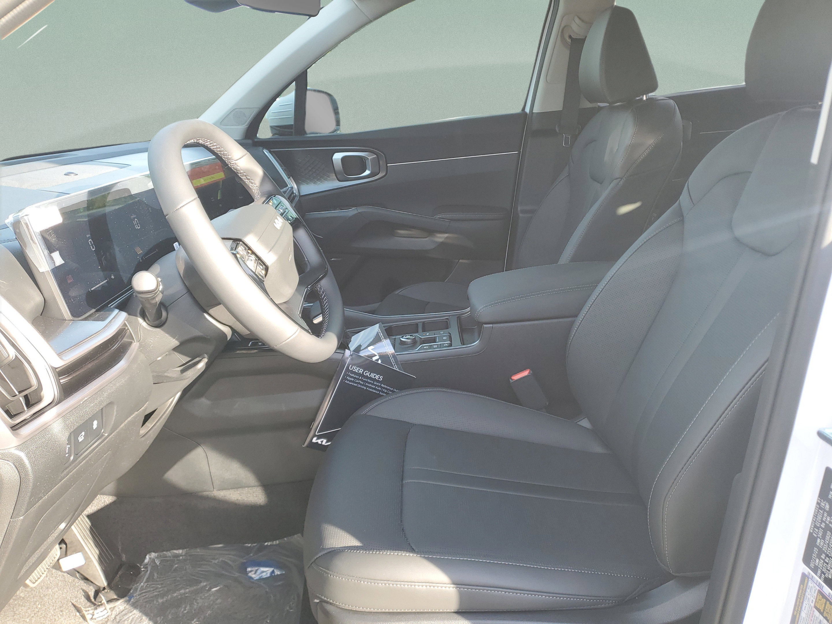 New 2026 Kia Sorento EX w/ EX Premium Package FWD image 17