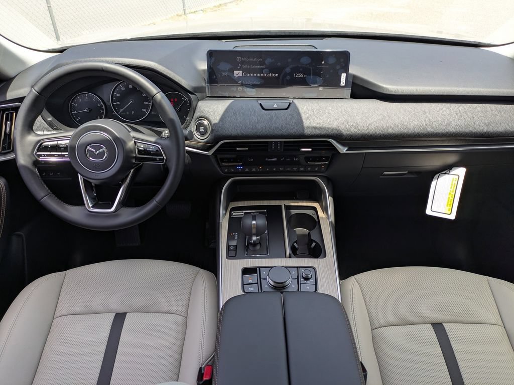 New 2026 MAZDA CX-90 3.3 Turbo w/ Preferred Package AWD/4WD image 17