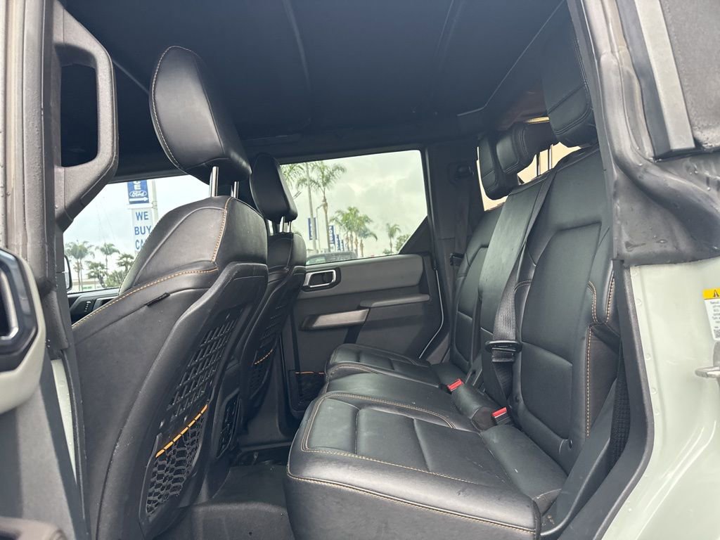 Used 2022 Ford Bronco Badlands image 8
