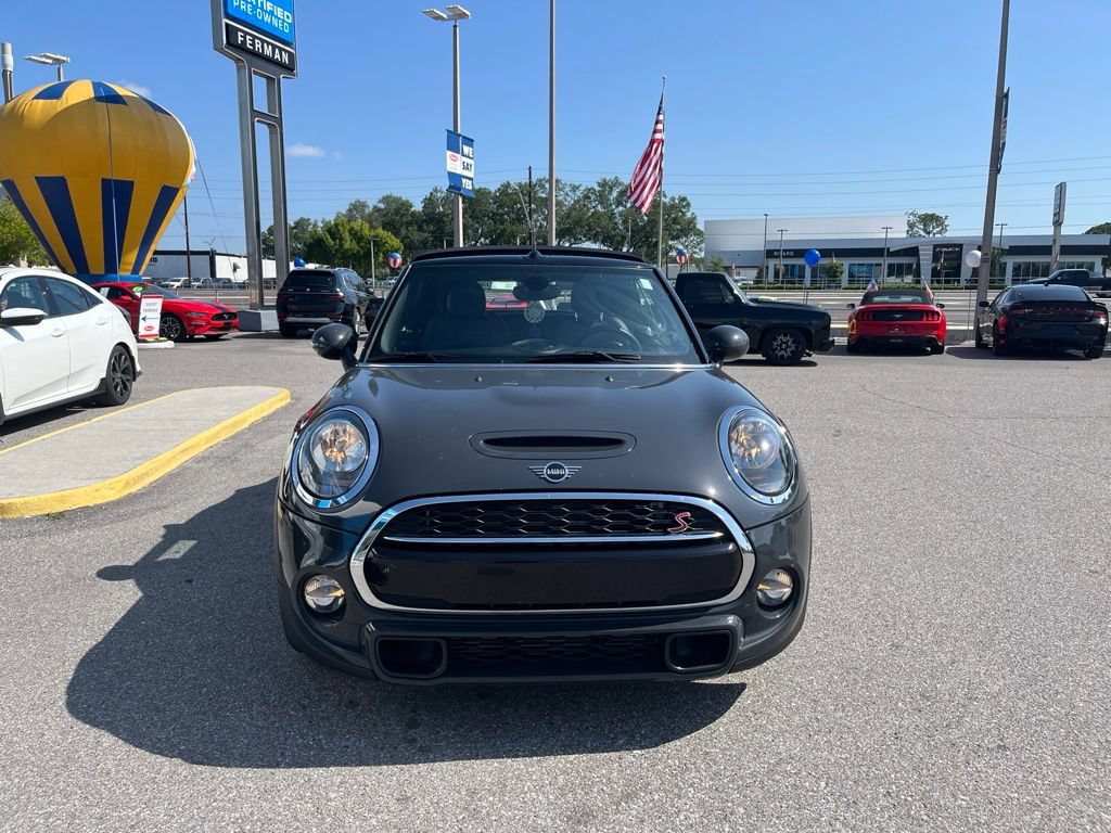 Used 2019 MINI Cooper S w/ Signature Upholstery Package FWD image 1