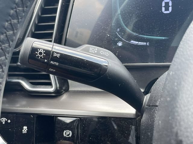 Used 2024 Kia Sportage EX FWD image 22