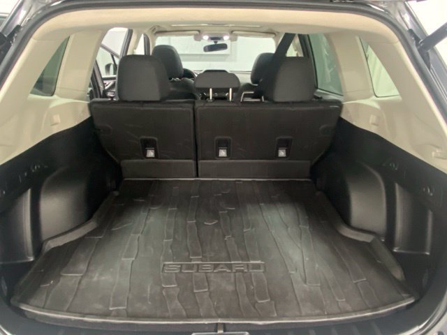 Used 2020 Subaru Forester Premium AWD/4WD image 9