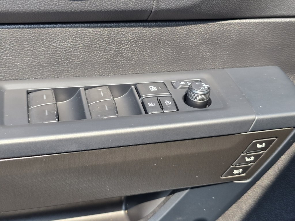 Certified 2025 Toyota Sequoia TRD Pro AWD/4WD image 29