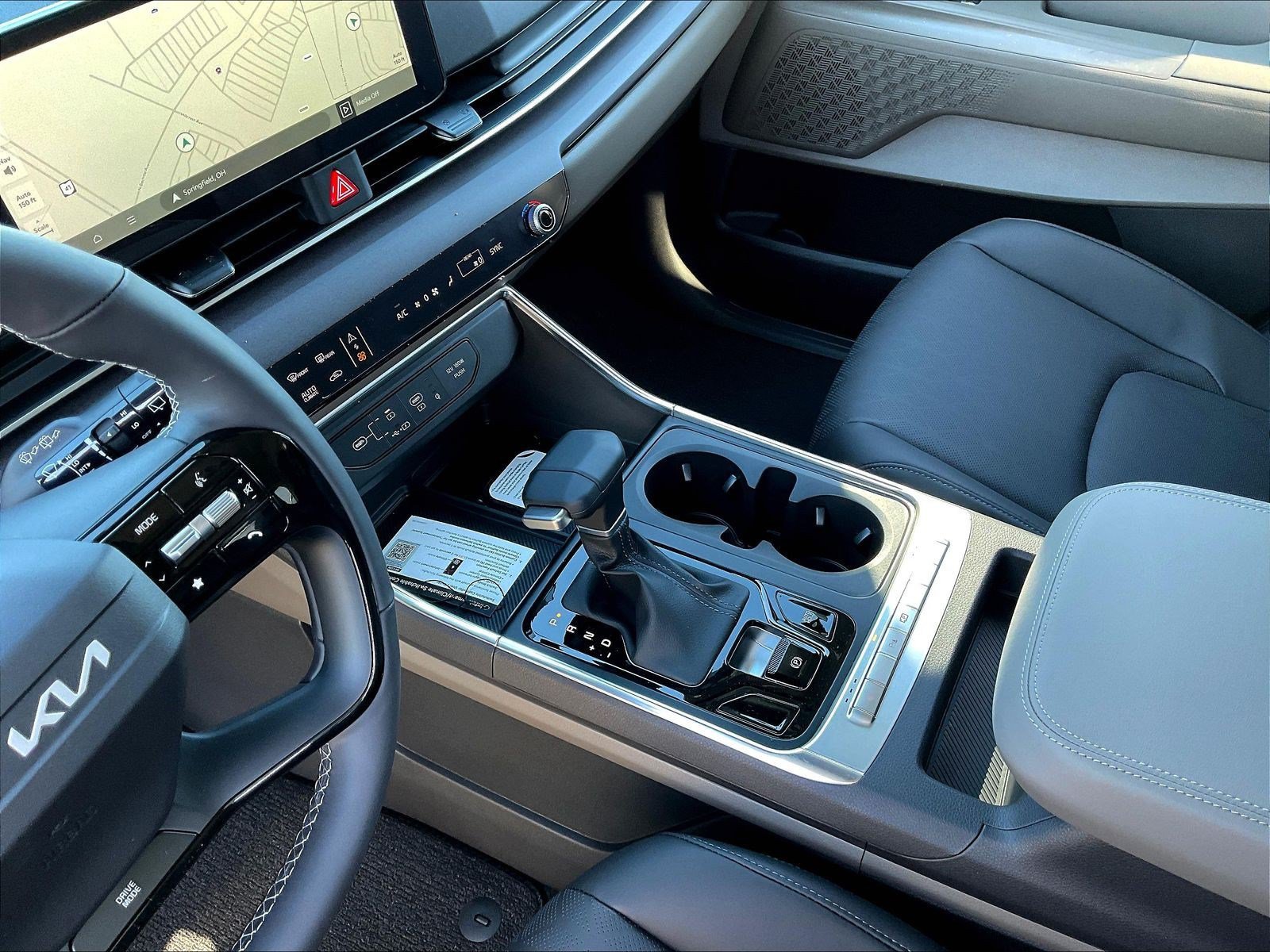 New 2027 Kia Carnival EX FWD image 12