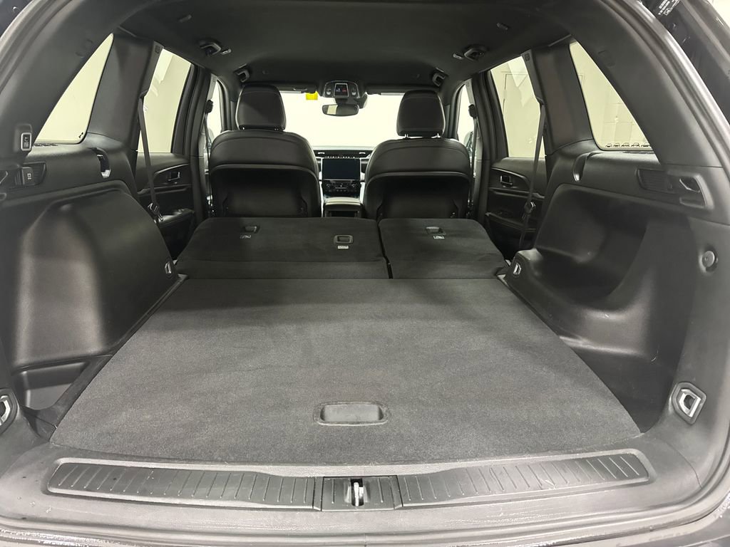 Used 2024 Jeep Grand Cherokee Limited AWD/4WD image 14