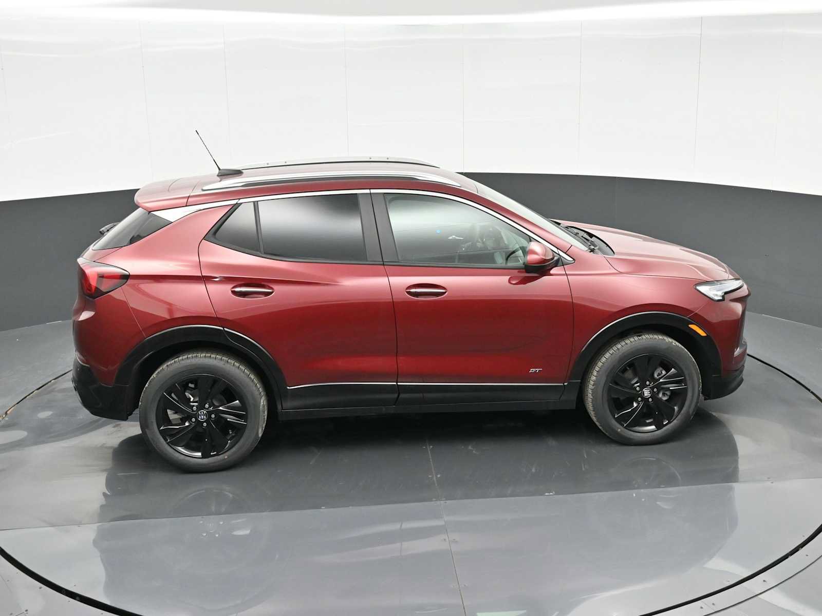 Used 2025 Buick Encore GX Sport Touring w/ Advanced Technology Package AWD/4WD image 26
