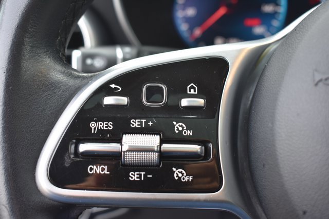 Used 2022 Mercedes-Benz GLC 300 image 21